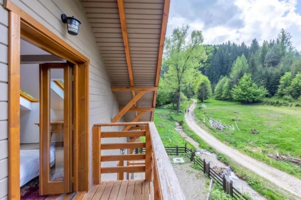 Chiba Villa Timișu de Jos Eksteriør billede
