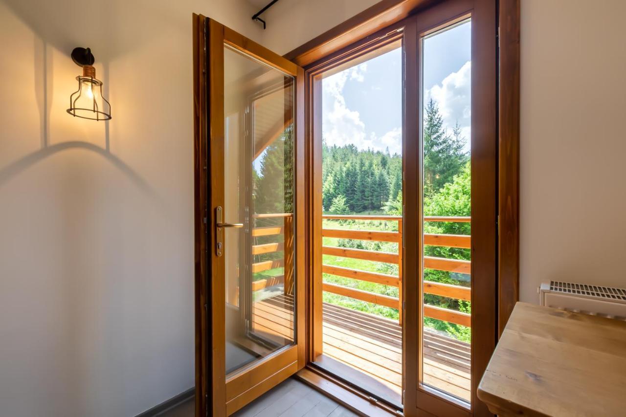 Chiba Villa Timișu de Jos Eksteriør billede