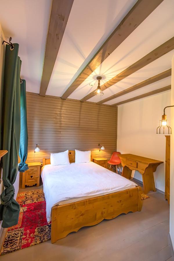 Chiba Villa Timișu de Jos Eksteriør billede