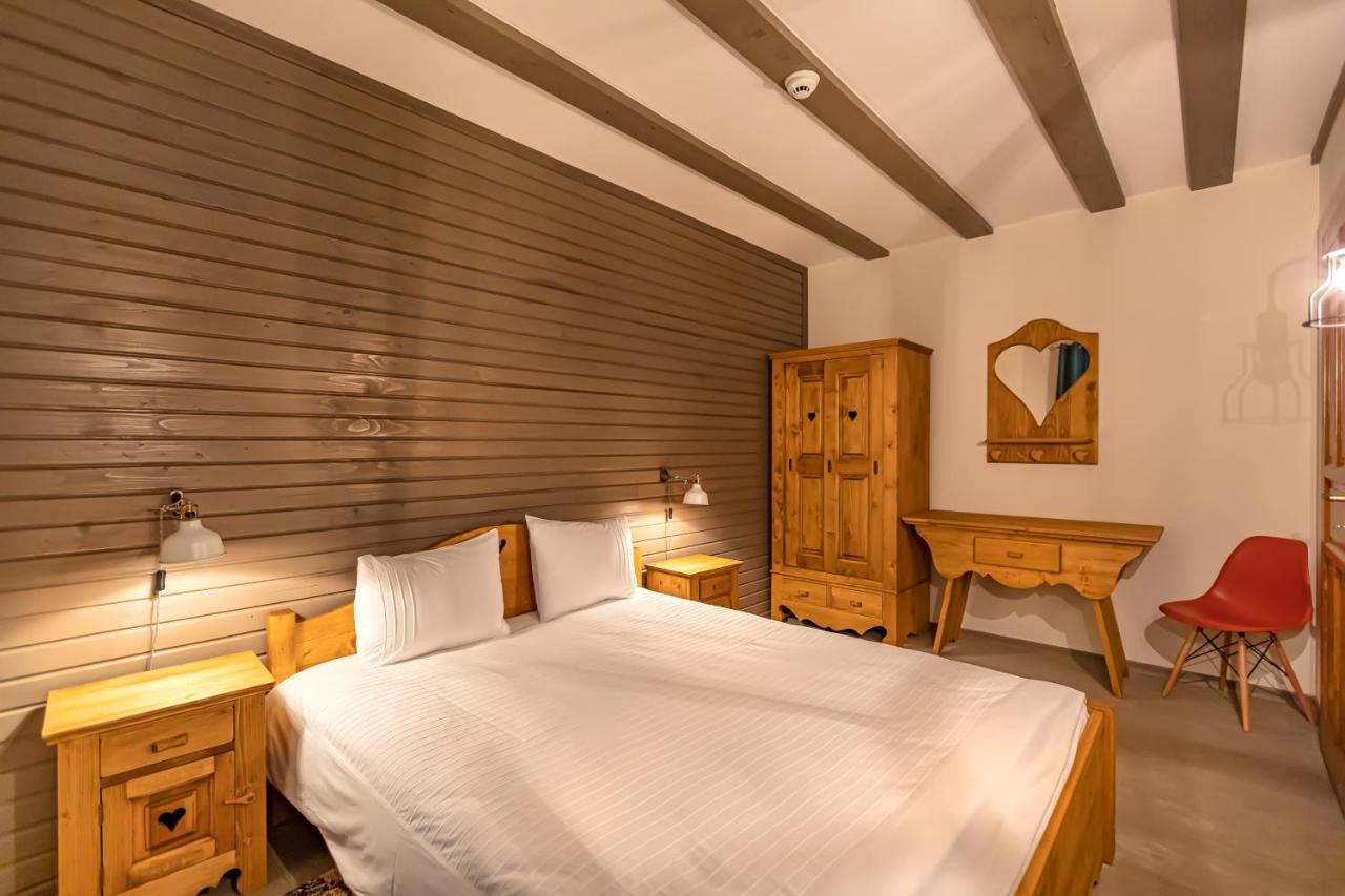 Chiba Villa Timișu de Jos Eksteriør billede